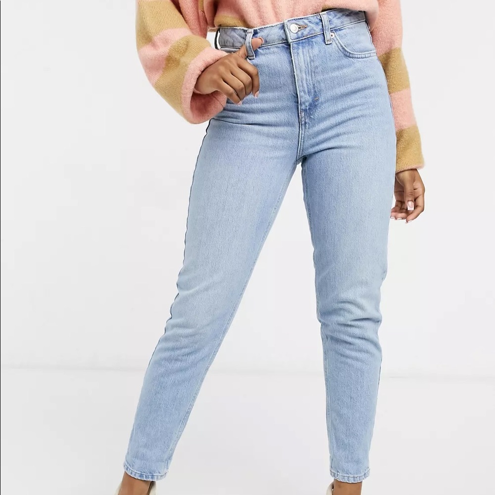 NWT topshop premium mom jeans in bleach wash